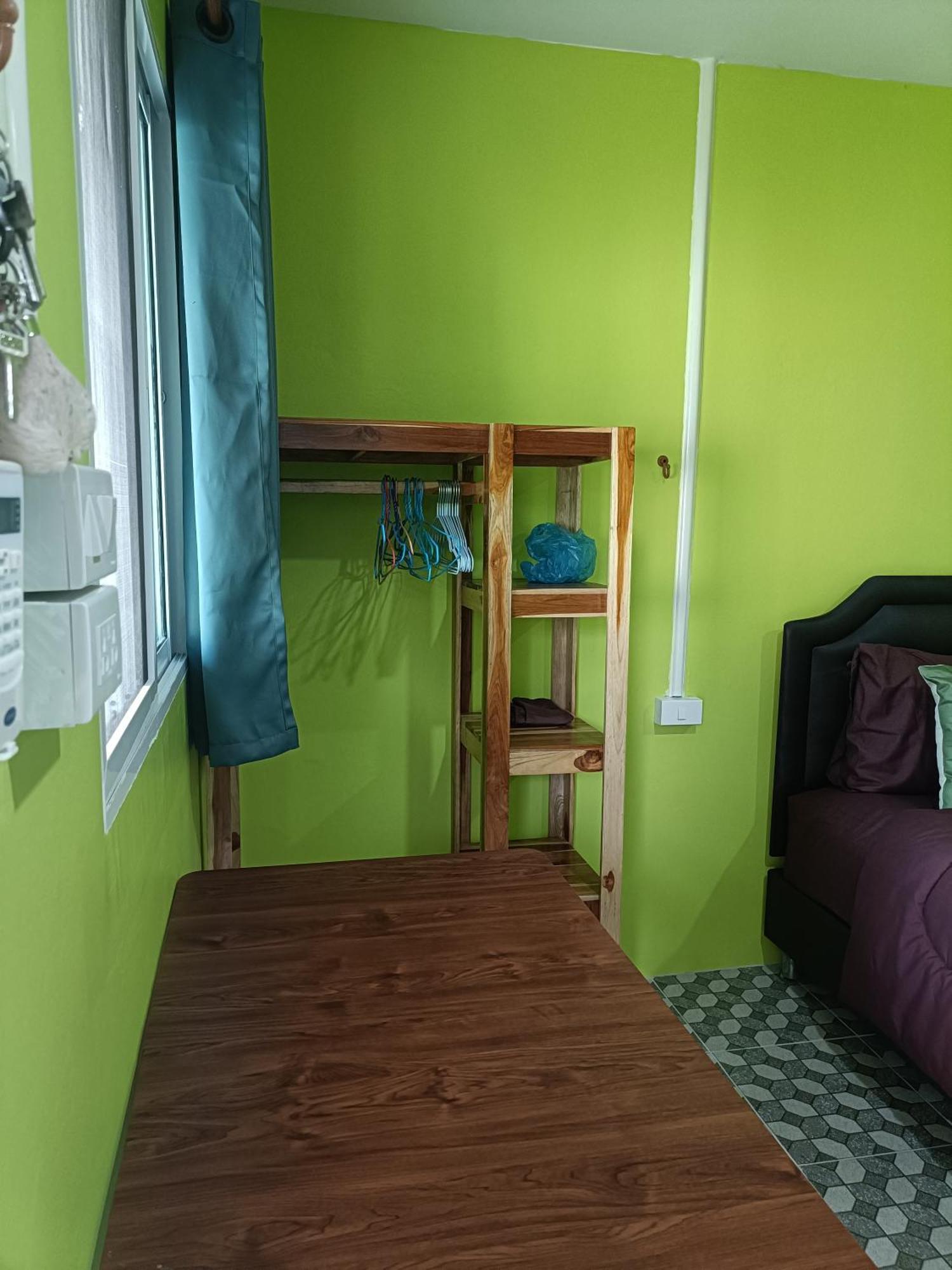 Chill Land House Hotel Pantai Bang Tao Luaran gambar