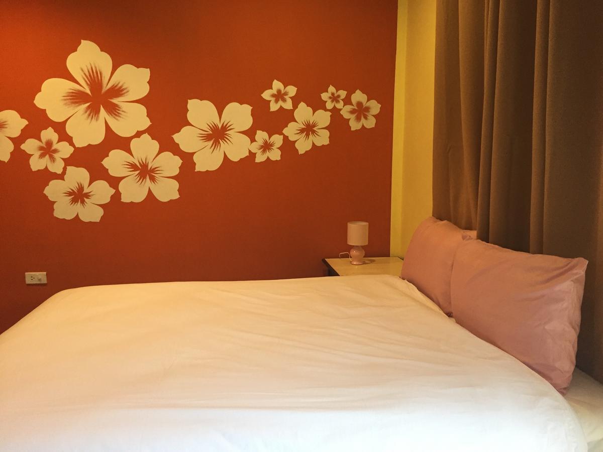 Chill Land House Hotel Pantai Bang Tao Luaran gambar